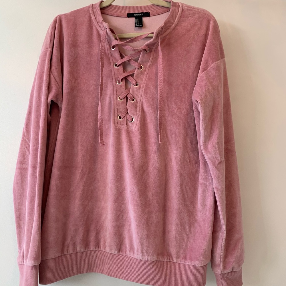 forever 21 light pink velvet sweater SZ Medium
